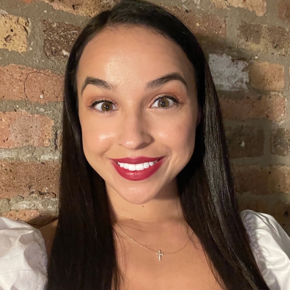 Meet your Posher, Alexandra